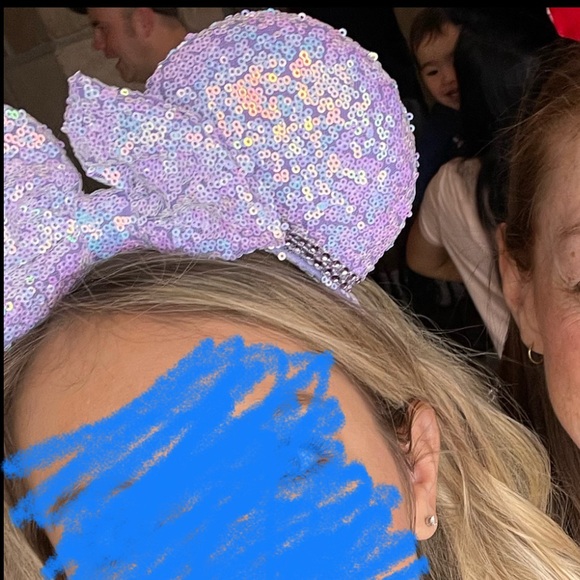 Disney - Minnie Mouse Ears - Picture 5 of 7